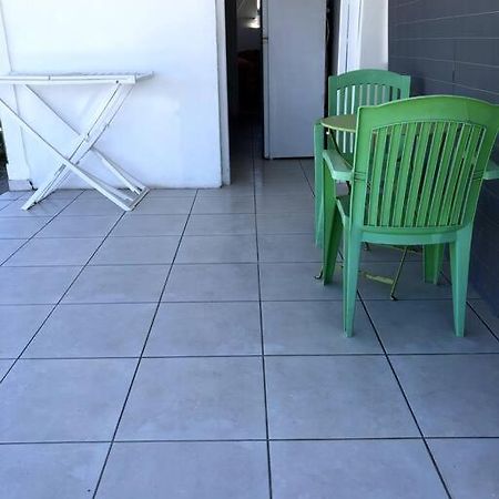 Bel Appartement A Damencourt Le Moule Exteriör bild